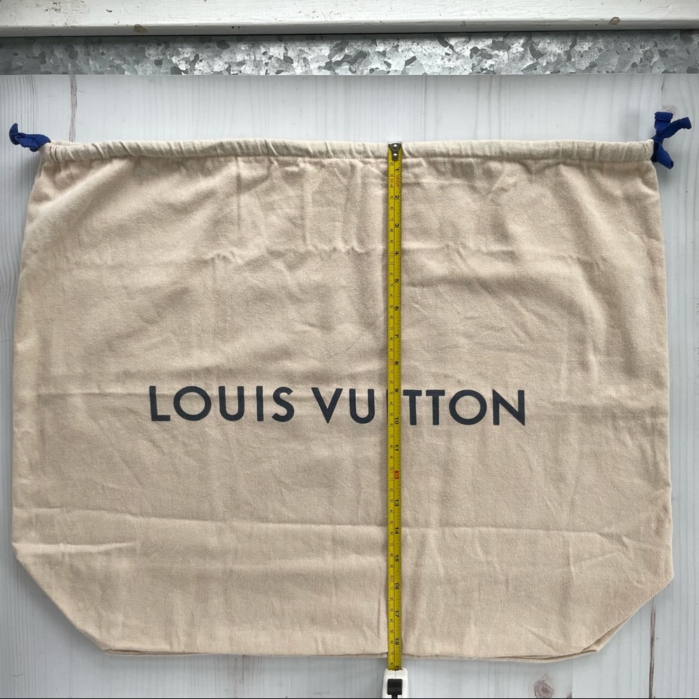 Louis Vuitton Drawstring Dust Bag - Picture 4 of 7
